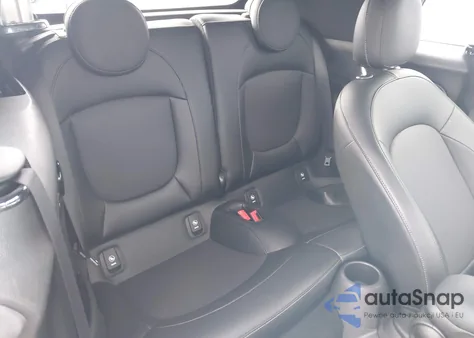 2017 Mini Convertible Cooper z USA, uszkodzony, nr VIN WMWWG5C53H3C20253